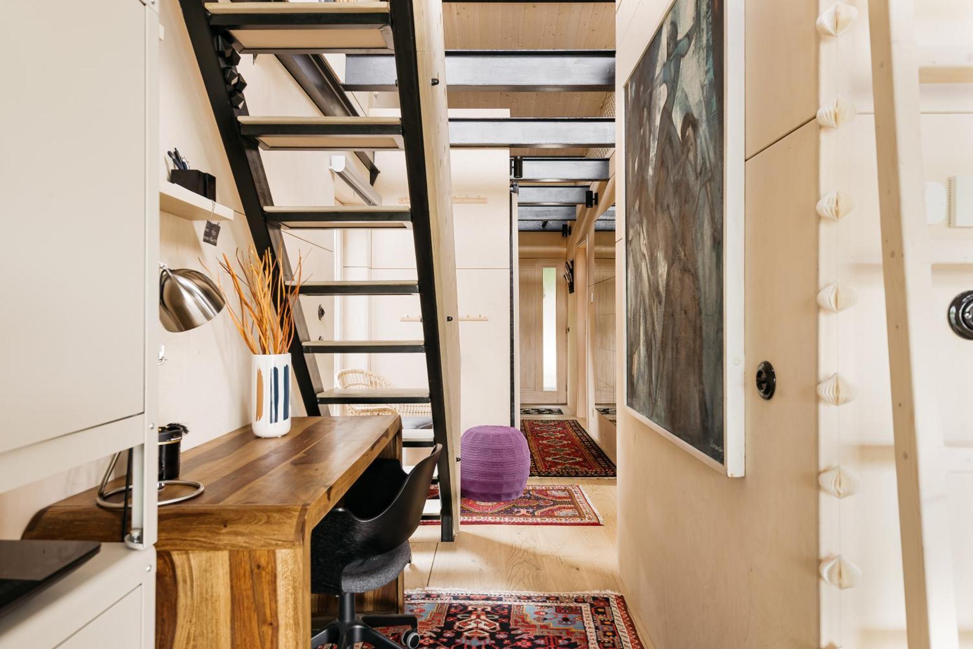 Botel Houseboat Fred Prag